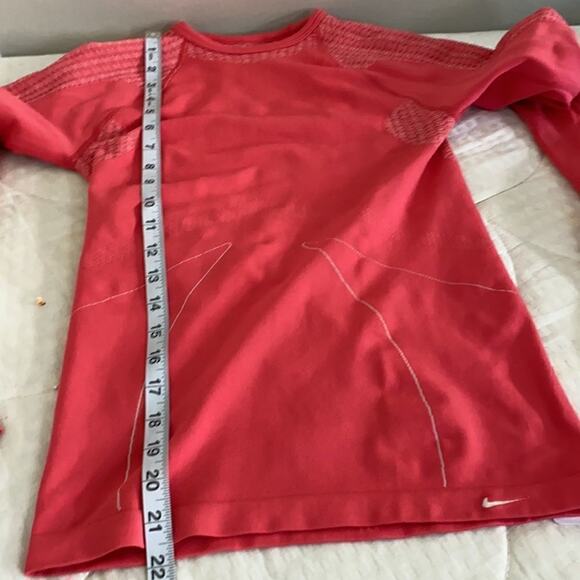 Nike Running Shirt Long Sleeve Xs pink - Picture 9 of 13